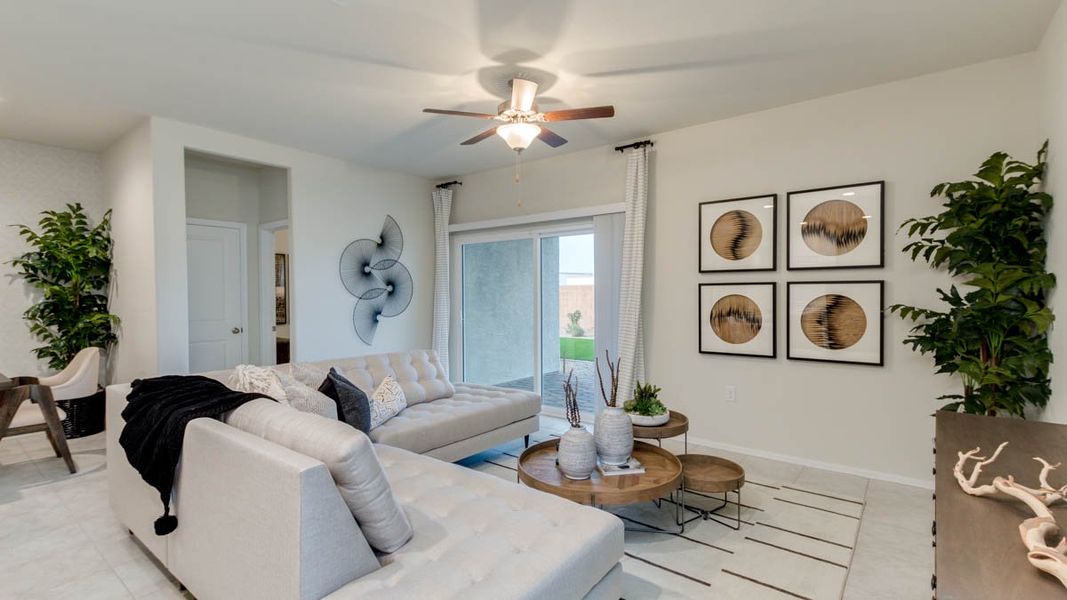 Representative furnished interior of a home built from the Hummingbird by D.R. Horton in Rio Rancho Estates, Surprise (Image 17). Representative furnished interior of a home built from the Hummingbird by D.R. Horton in Rio Rancho Estates, Surprise (Image 17).