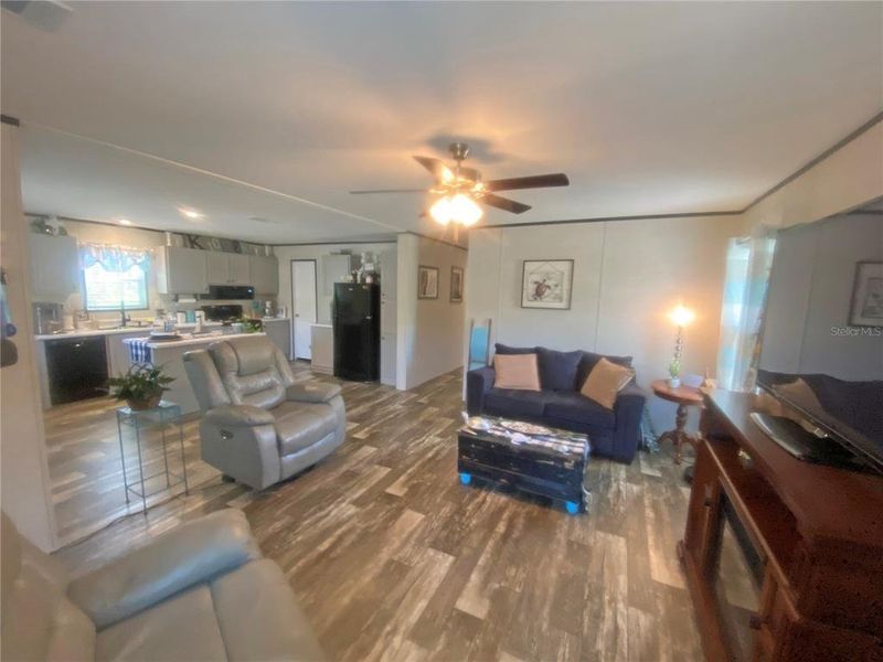 Furnished interior view inside a new home in , Palatka (Image 5).