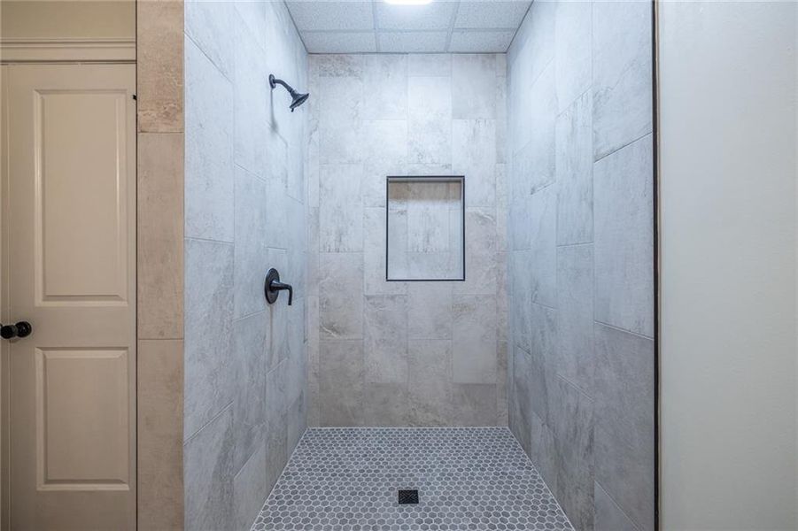 Close-up of interior finishes inside a home in , Dallas (Image 24).