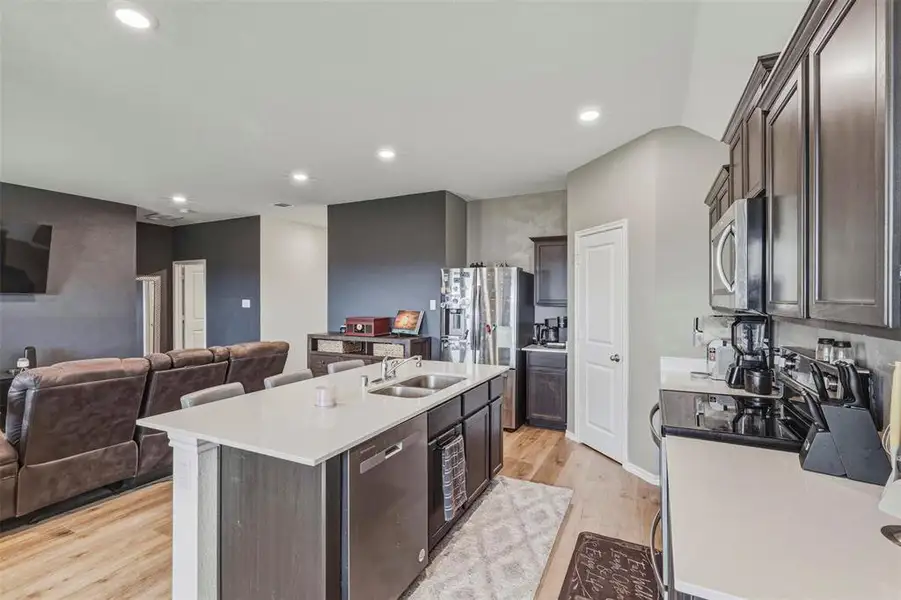 Furnished interior view inside a new home in Stonewyck Farms, Ennis (Image 7).