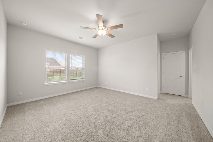 Spacious, unfurnished interior of a new home in Russell Ranch, Bay City (Image 23). Spacious, unfurnished interior of a new home in Russell Ranch, Bay City (Image 23).