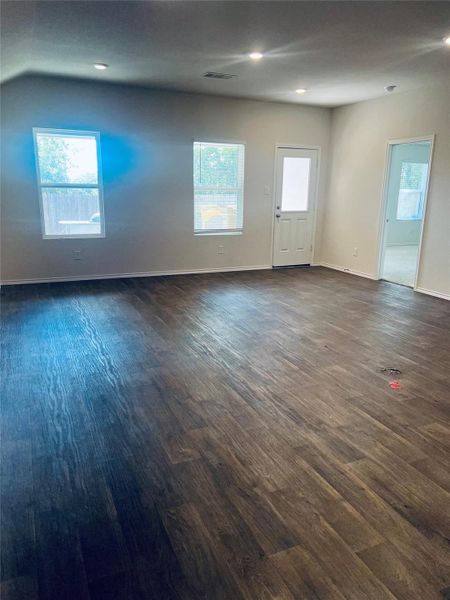 Image 13 of a home in . Image 13 of a home in .