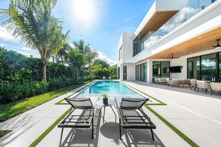 2240_Date_Palm_Road_33