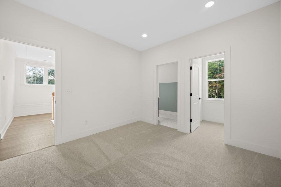 Spacious, unfurnished interior of a new home in , Awendaw (Image 27).