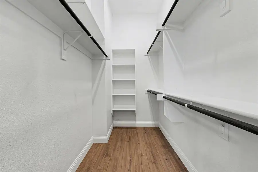 Image 29 of a home in .