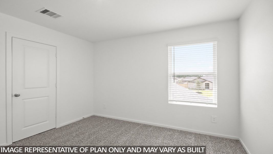 Spacious, unfurnished interior of a new home in Silverthorne, Conroe (Image 13).
