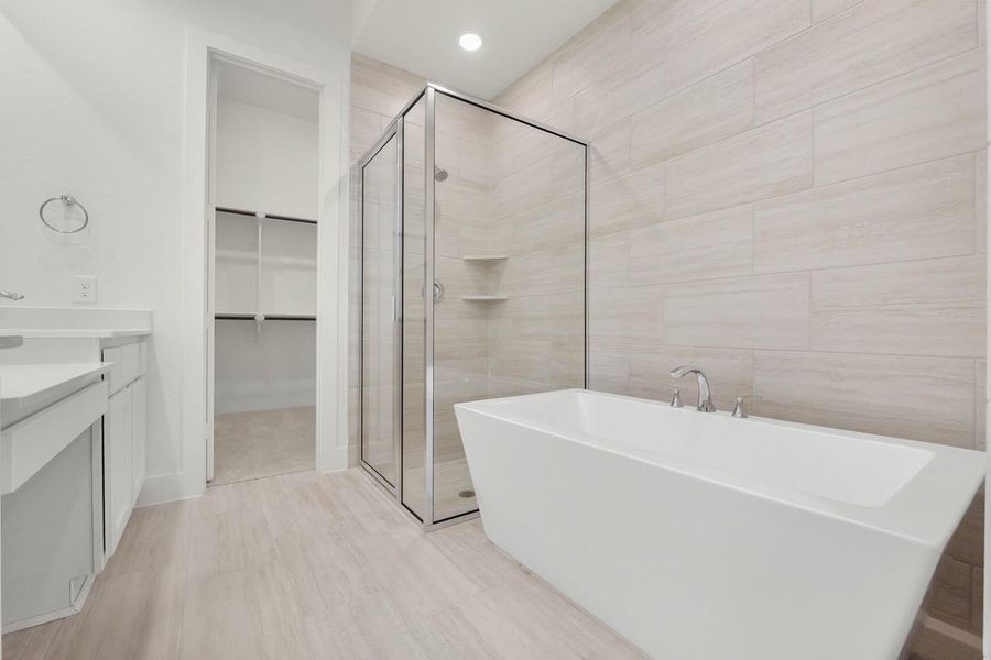 Furnished interior view inside a new home in Evergreen, Conroe (Image 4). Furnished interior view inside a new home in Evergreen, Conroe (Image 4).