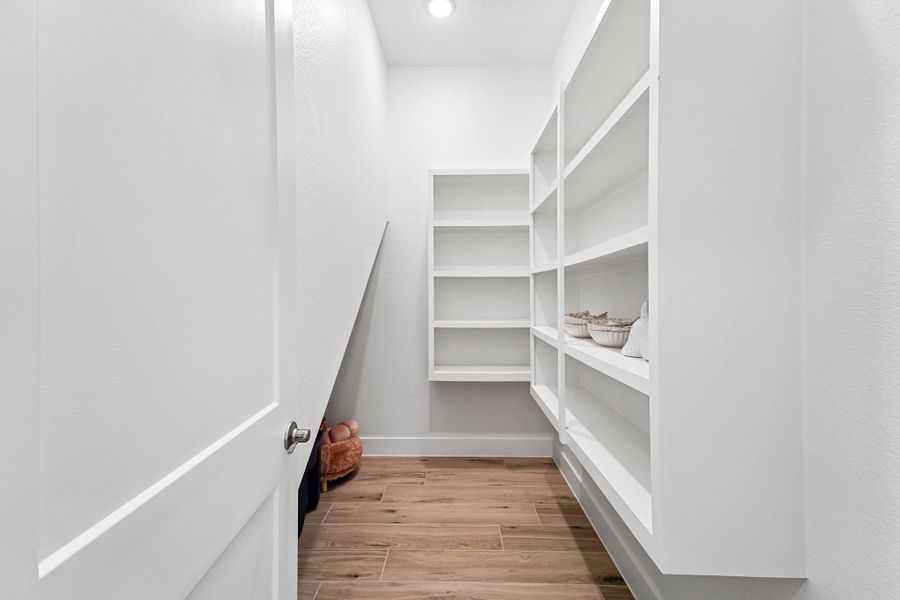REPRESENTATIVE OF FLOOR PLAN ONLY REPRESENTATIVE OF FLOOR PLAN ONLY