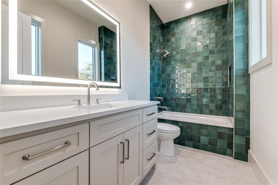 Furnished interior view inside a new home in , Dallas (Image 24). Furnished interior view inside a new home in , Dallas (Image 24).