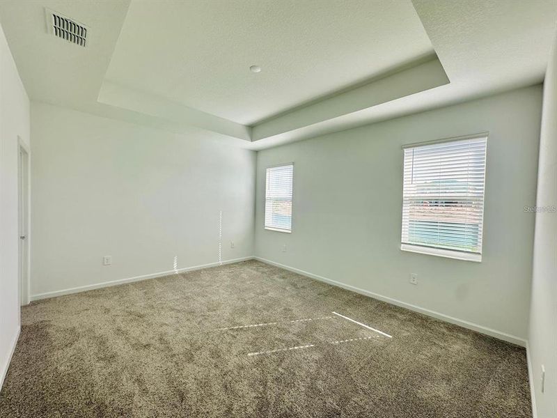 Spacious, unfurnished interior of a new home in Wellness Ridge: Estates Collection, Clermont (Image 20).