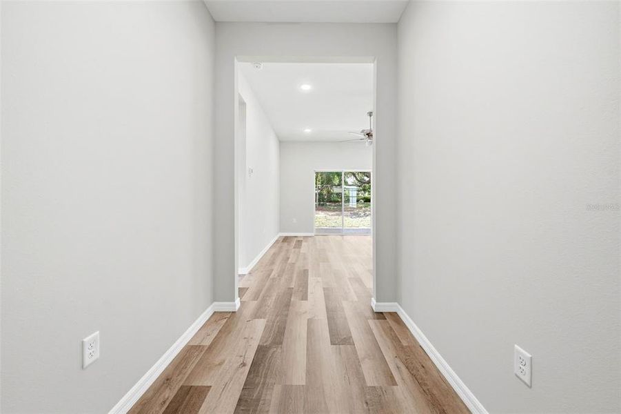 Spacious, unfurnished interior of a new home in , Astatula (Image 30).
