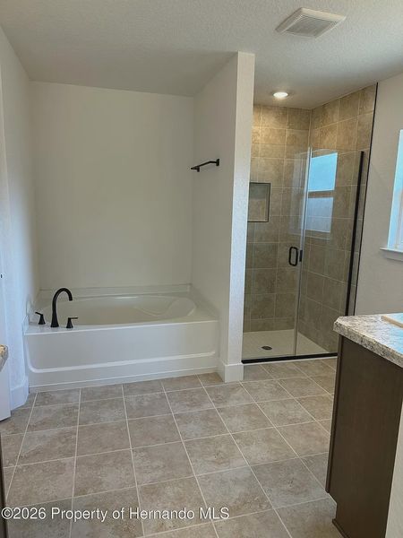 Image 8 of a home in Spring Hill. Image 8 of a home in Spring Hill.