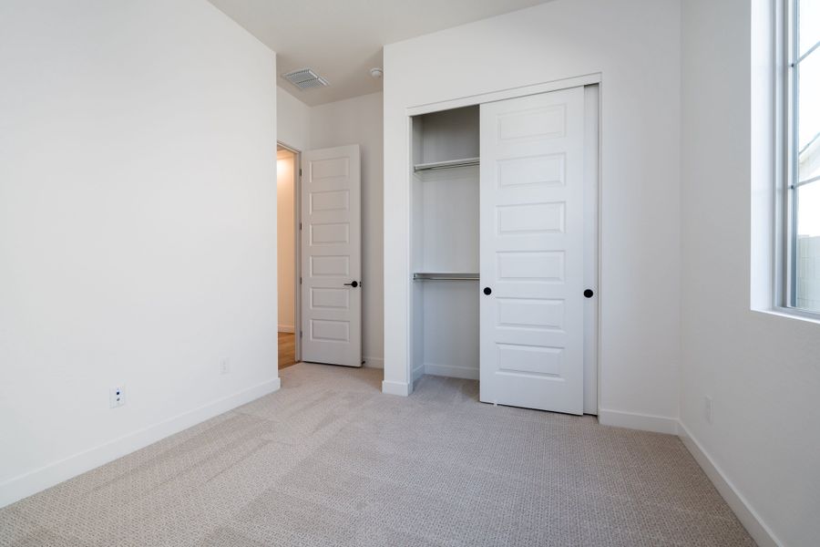 Spacious, unfurnished interior of a new home in Waterston Central, Gilbert (Image 14). Spacious, unfurnished interior of a new home in Waterston Central, Gilbert (Image 14).