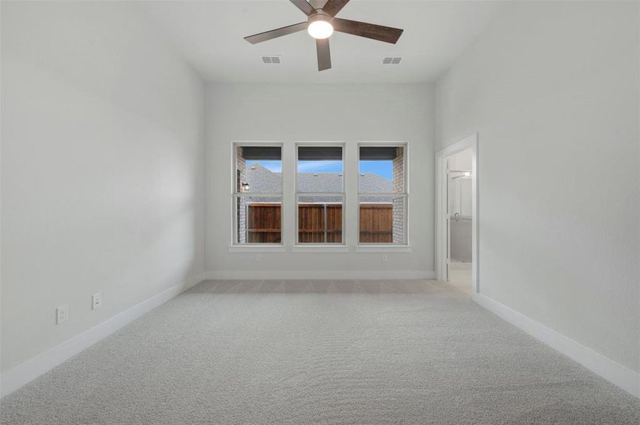Spacious, unfurnished interior of a new home in Lilybrooke at Legacy Hills, Celina (Image 34). Spacious, unfurnished interior of a new home in Lilybrooke at Legacy Hills, Celina (Image 34).