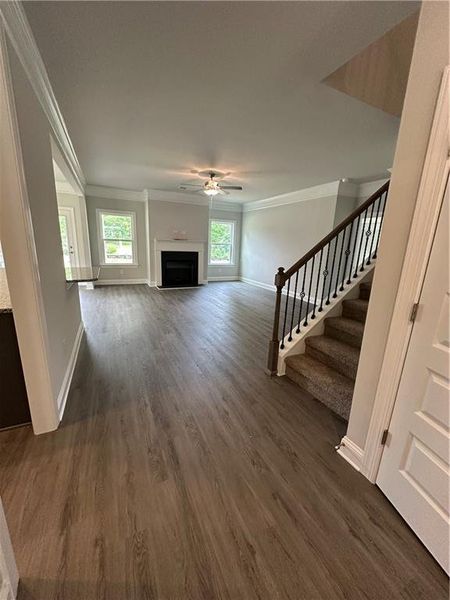 Spacious, unfurnished interior of a new home in Mirror Lake at South Harbour, Villa Rica (Image 46).