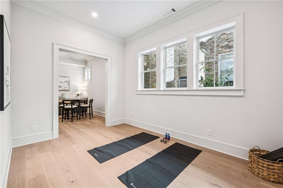 Spacious, unfurnished interior of a new home in , Atlanta (Image 60). Spacious, unfurnished interior of a new home in , Atlanta (Image 60).