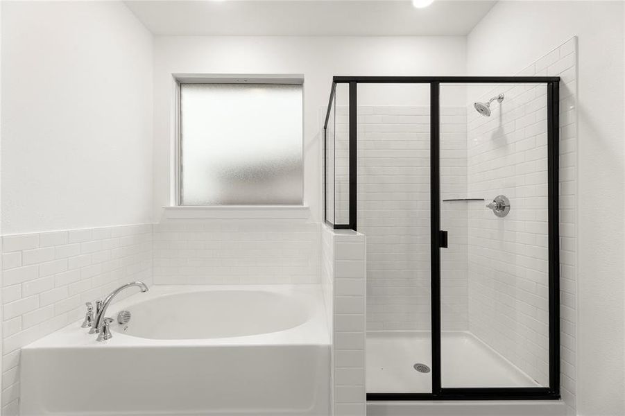 17. 3011 Genevieve - Bath (2) 17. 3011 Genevieve - Bath (2)