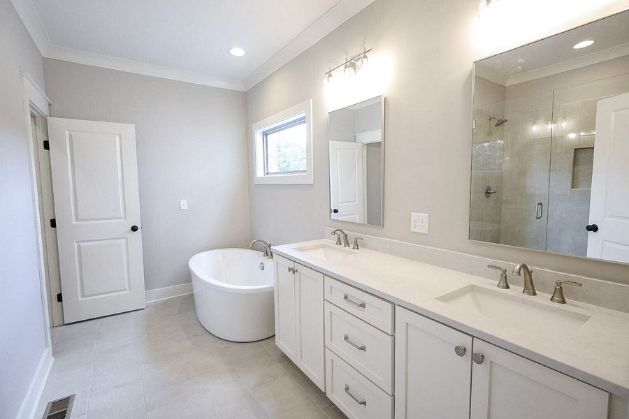 Furnished interior view inside a new home in Baker Road, Birchwood (Image 15).