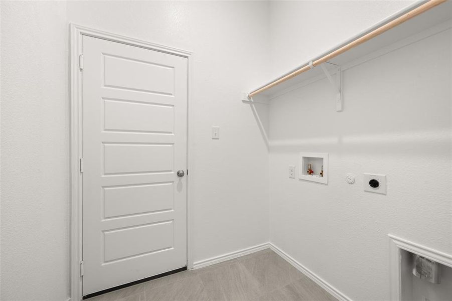 Image 31 of a home in Pirate Village. Image 31 of a home in Pirate Village.