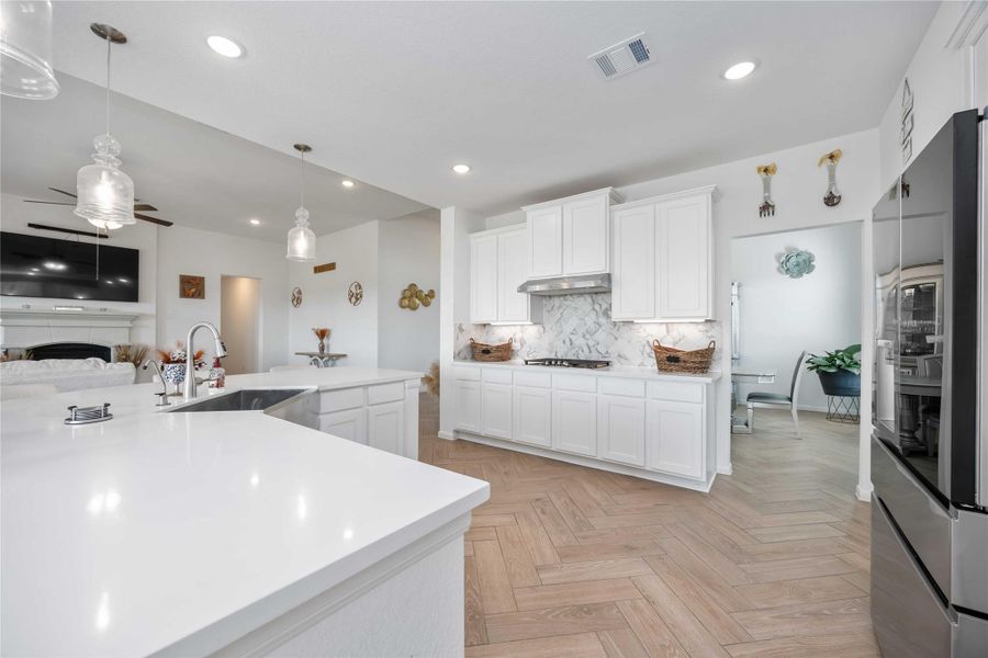 Furnished interior view inside a new home in , Waller (Image 39).