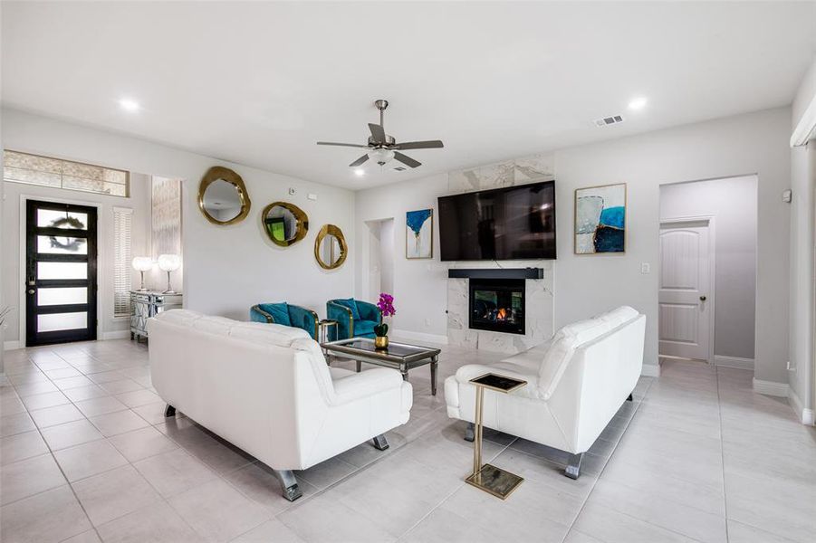 Furnished interior view inside a new home in , Royse City (Image 5).