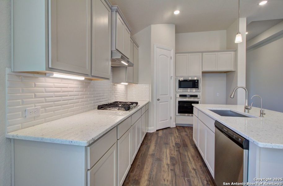 Furnished interior view inside a new home in Meyer Ranch – Premier, New Braunfels (Image 4).