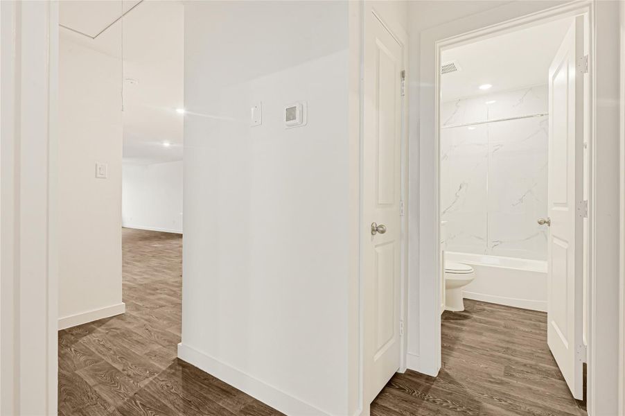 *Images and 3D tour are for illustration only and options may vary from home as built.