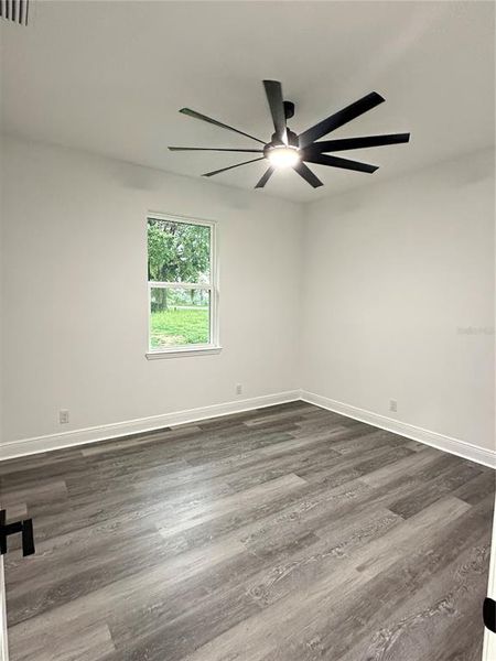 Spacious, unfurnished interior of a new home in , Astatula (Image 8).