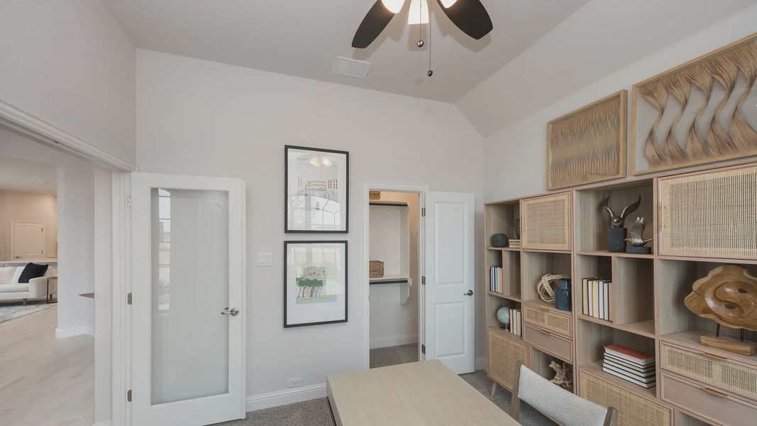 Furnished interior view inside a new home in Las Lomas, Forney (Image 31).