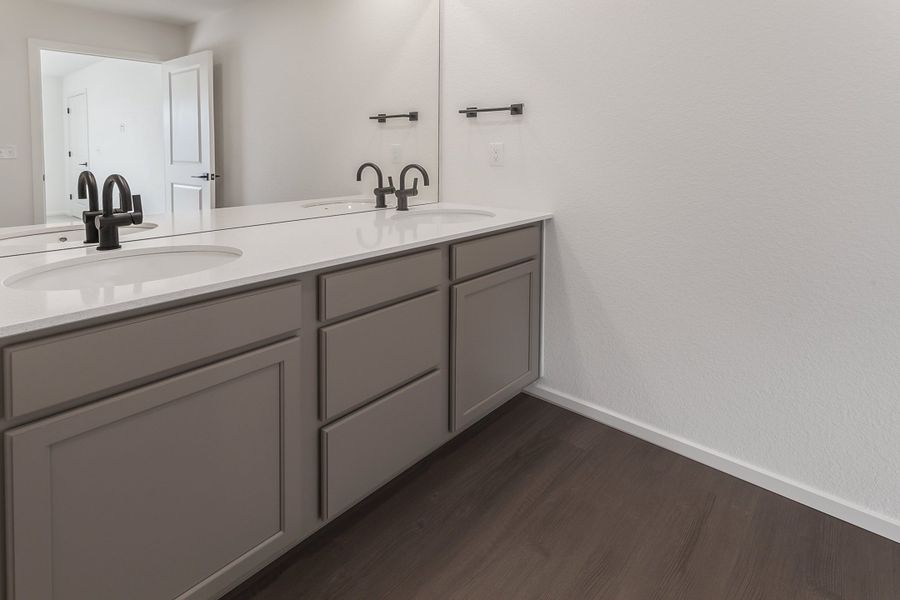 Close-up of interior finishes inside a home in Bloom, Fort Collins (Image 18).