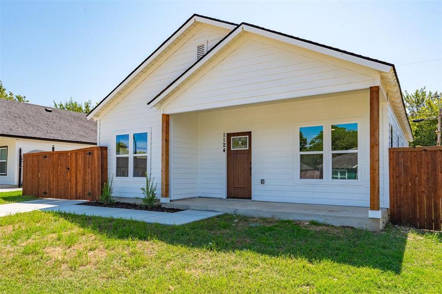 Bungalow with covered porch