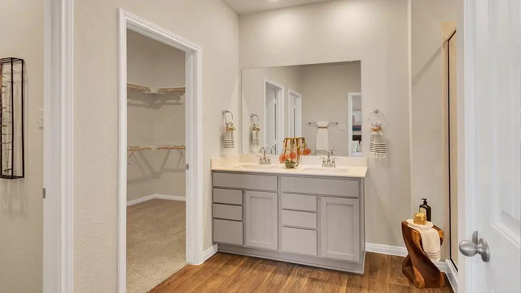 Furnished interior view inside a new home in Talavera, Kyle (Image 14).