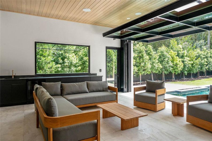 Image 71 of a home in .