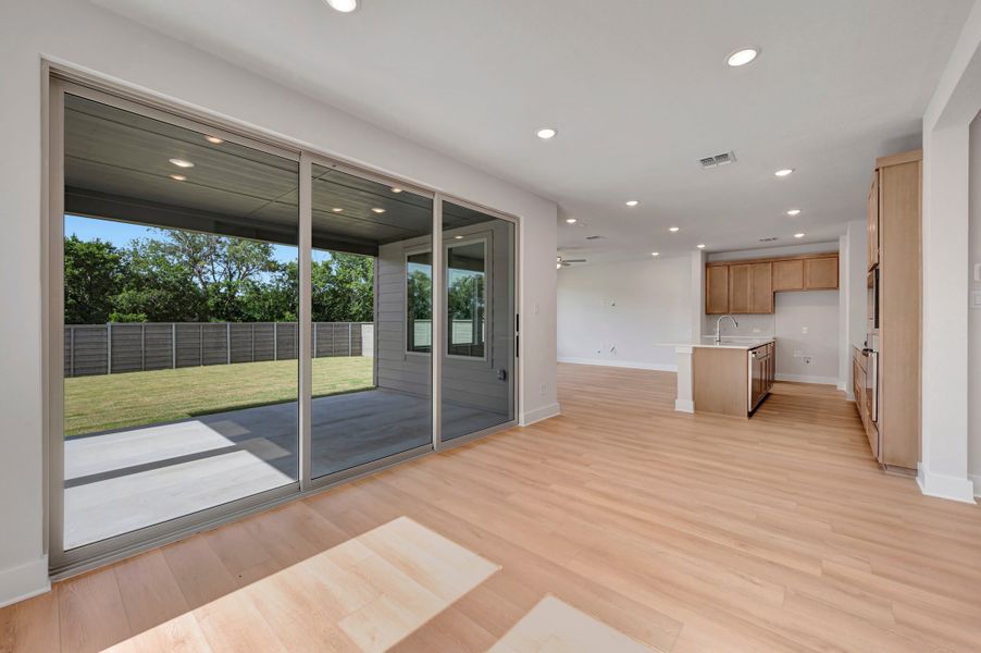 Spacious, unfurnished interior of a new home in Treeline, Justin (Image 19). Spacious, unfurnished interior of a new home in Treeline, Justin (Image 19).