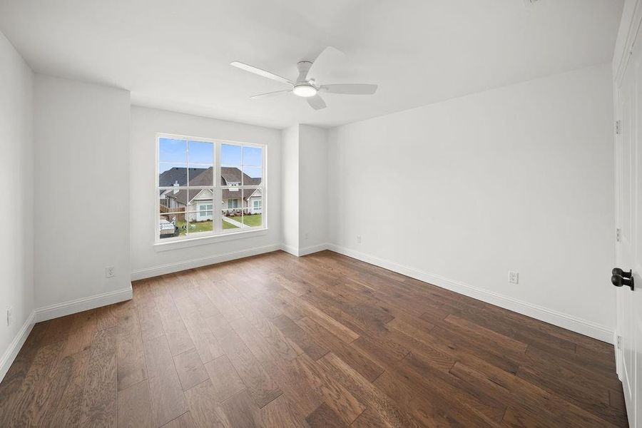 Spacious, unfurnished interior of a new home in , Tyler (Image 32).