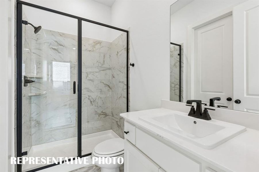 Friends and family will feel right at home in either of the beautifully finisihed guest baths in our Chapelle II plan.  REPRESENTATIVE PHOTO