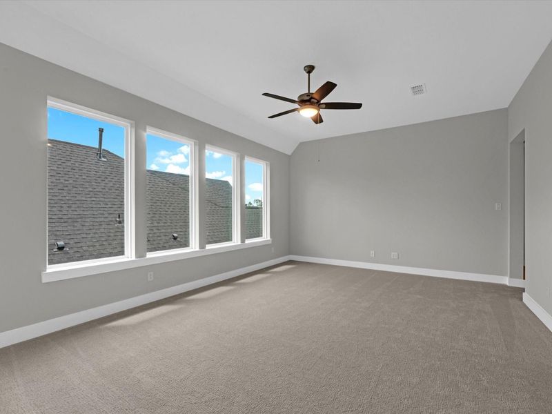Spacious, unfurnished interior of a new home in Pecan Ridge, Fulshear (Image 21). Spacious, unfurnished interior of a new home in Pecan Ridge, Fulshear (Image 21).
