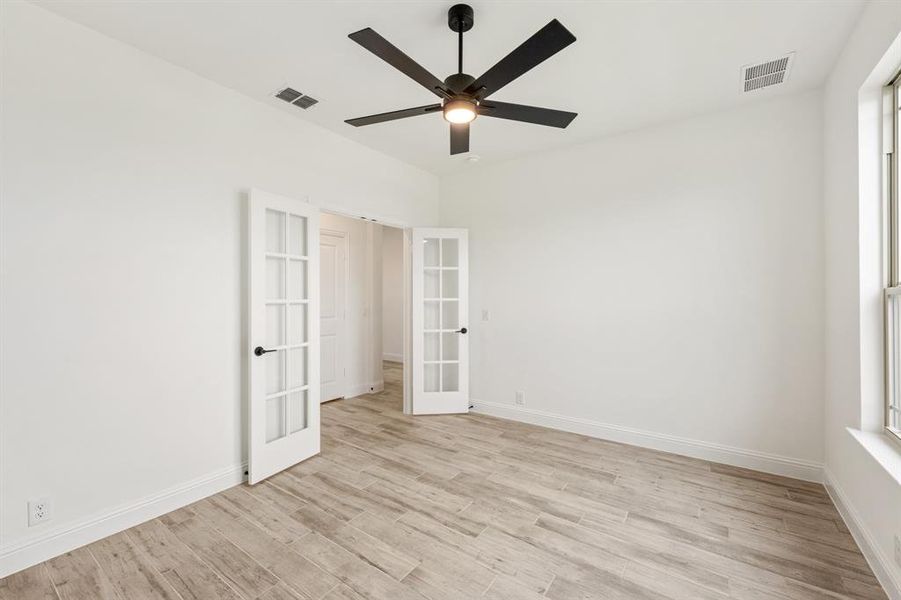 Spacious, unfurnished interior of a new home in Grand Heritage, Lavon (Image 31). Spacious, unfurnished interior of a new home in Grand Heritage, Lavon (Image 31).