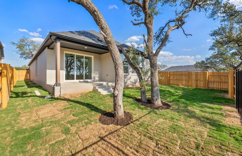 Exterior details and patio area of a home in Woodside, Georgetown (Image 24).