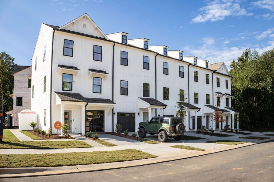 Image 16 representing the Myka TH by True Homes in Village at Reedy Creek Townhomes, Charlotte, NC.