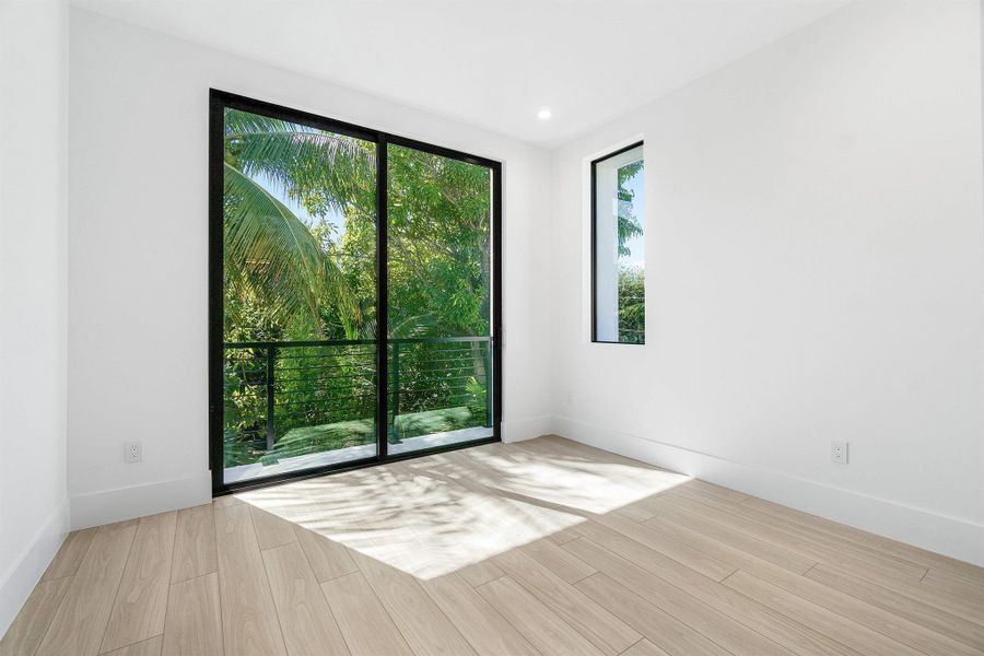 Image 40 of a home in .