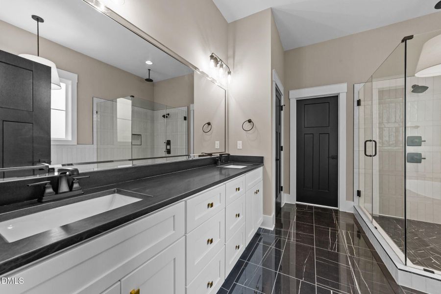 43-web-or-mls-VB4A4754