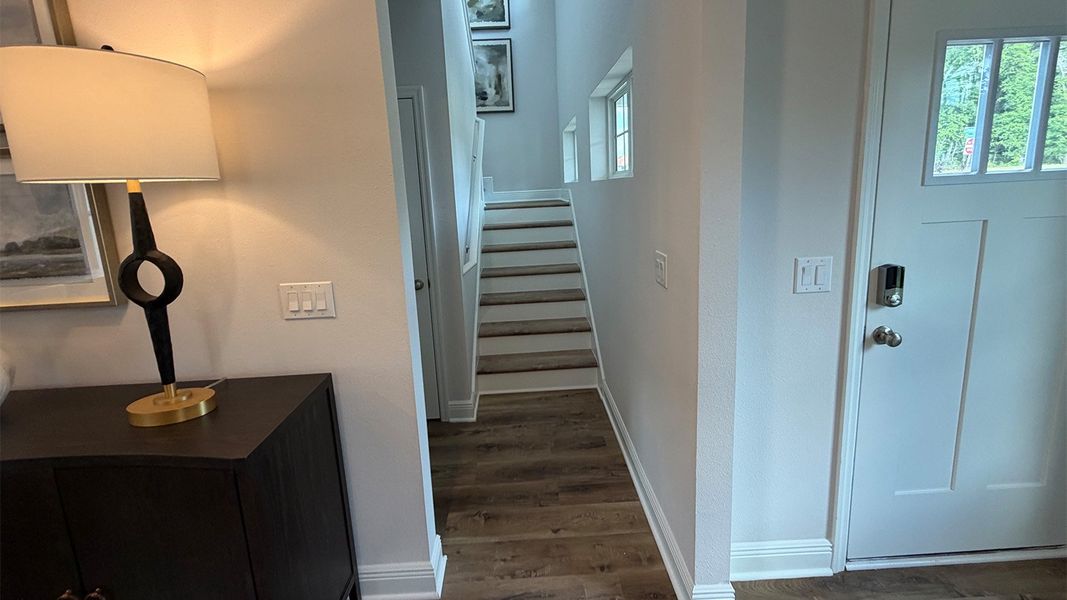 Spacious, unfurnished interior of a new home in Fallschase, Tallahassee (Image 18).