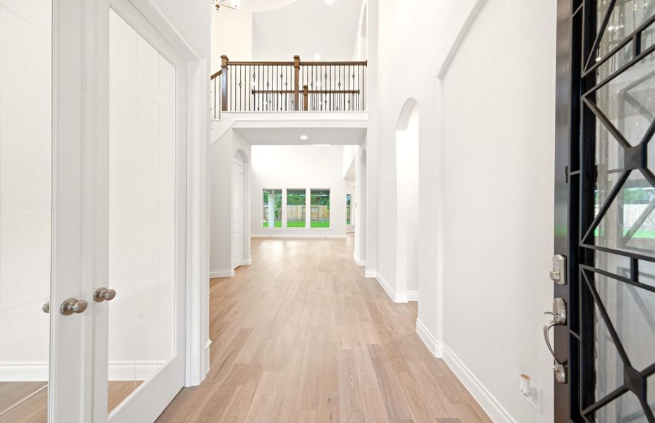 Spacious, unfurnished interior of a new home in The Woodlands Hills 65′, Willis (Image 35).