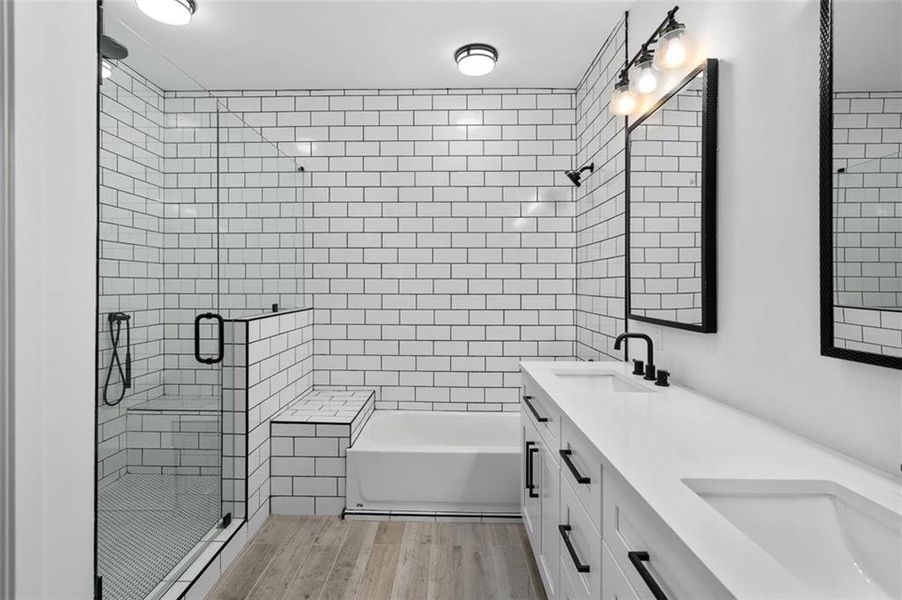 Furnished interior view inside a new home in , Atlanta (Image 36). Furnished interior view inside a new home in , Atlanta (Image 36).