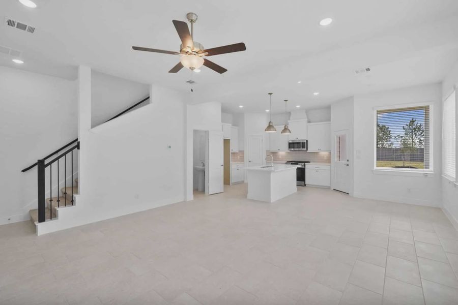 Representative unfurnished interior of a home built from the Cheverny by Chesmar Homes in Bridgeland Chateau, Cypress (Image 21).