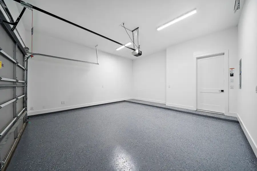 Image 11 of a home in . Image 11 of a home in .