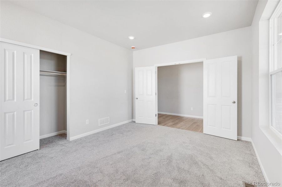 Spacious, unfurnished interior of a new home in Cherry Meadows, Brighton (Image 26).