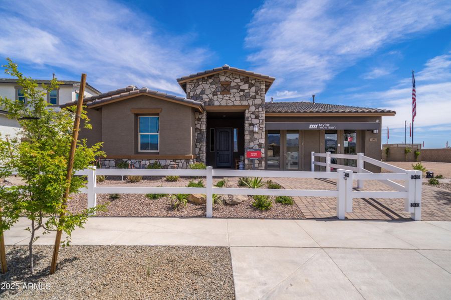 11881 N 169th Ave 11881 N 169th Ave