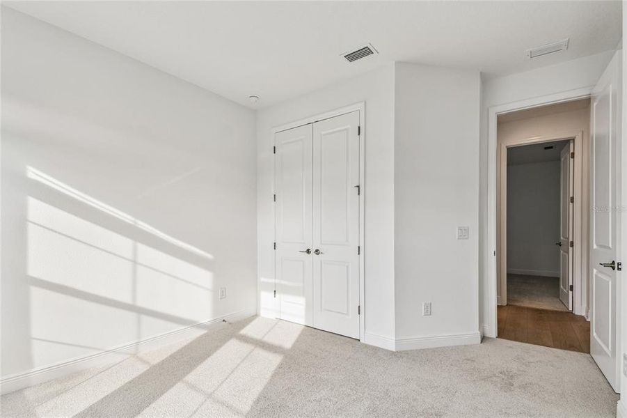 Spacious, unfurnished interior of a new home in Creeks Edge at Twin Rivers, Parrish (Image 27). Spacious, unfurnished interior of a new home in Creeks Edge at Twin Rivers, Parrish (Image 27).